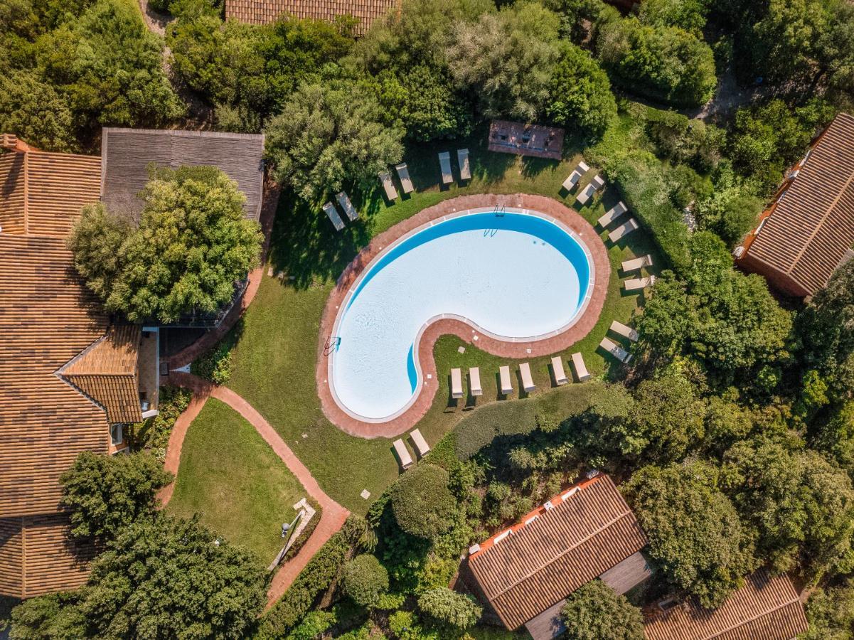 Hotel Aldiola Country Resort Сант'Антоніо-ді-Галлура Екстер'єр фото